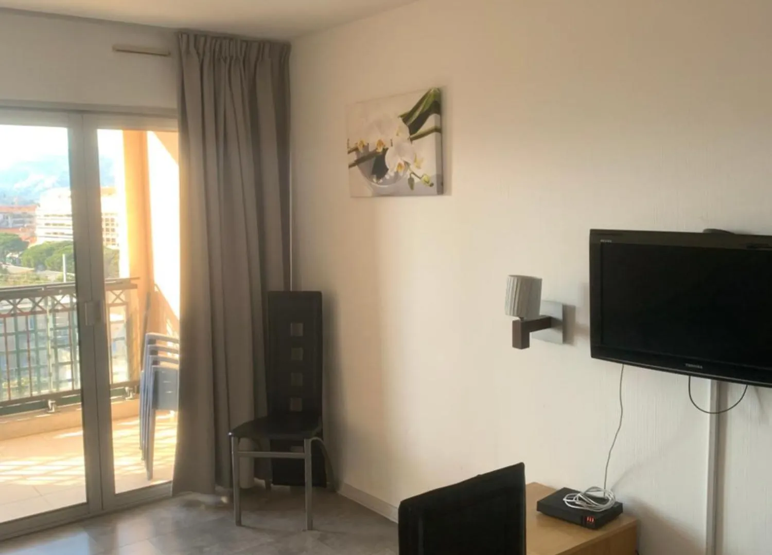 קאן Bord De Mer Et Commerces 588